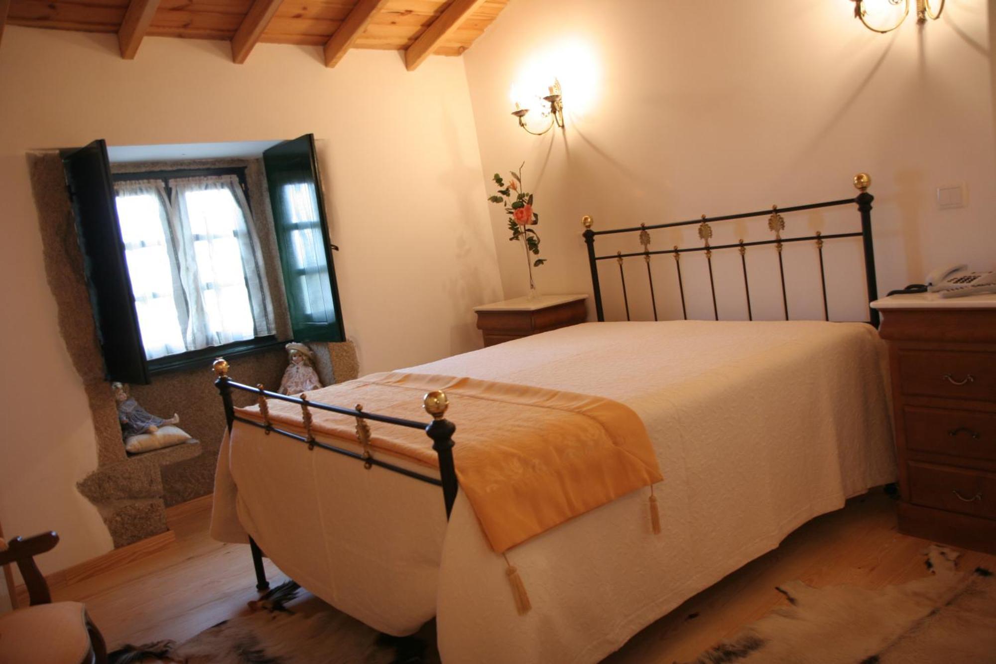 Quinta De La Barandica Guest House Miranda do Douro Luaran gambar