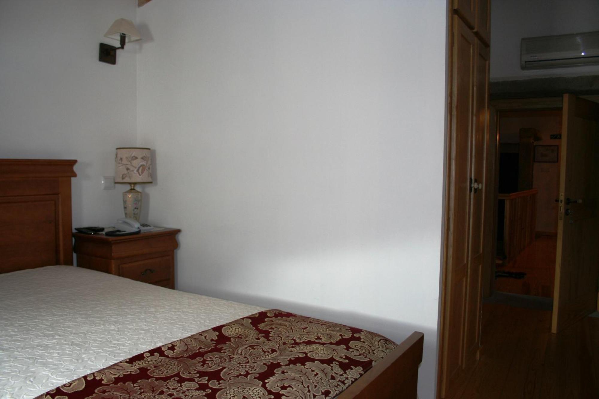 Quinta De La Barandica Guest House Miranda do Douro Bilik gambar