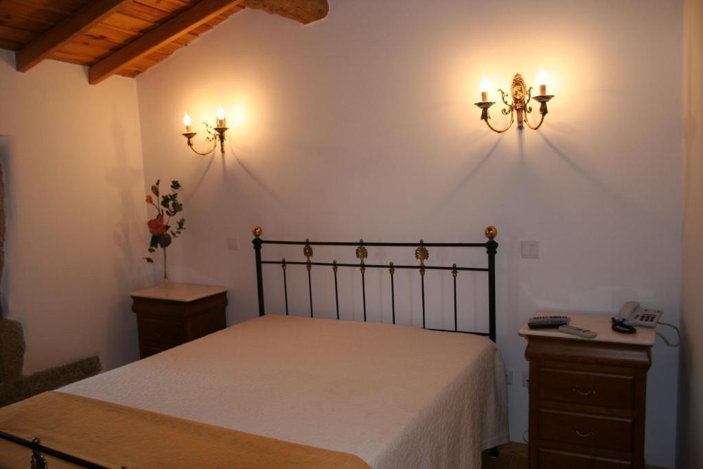 Quinta De La Barandica Guest House Miranda do Douro Bilik gambar