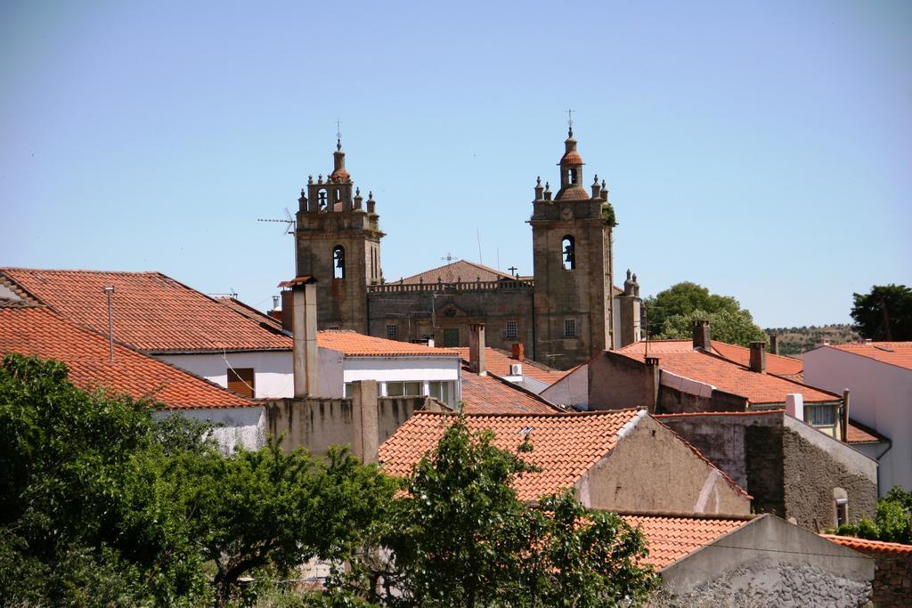 Quinta De La Barandica Guest House Miranda do Douro Luaran gambar